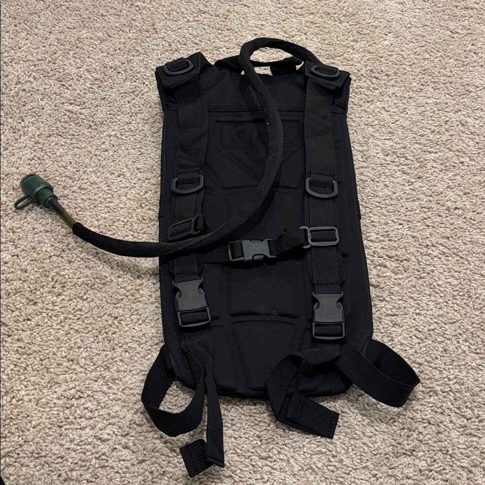 KMS Hydration Backpack - Picture 7 of 7